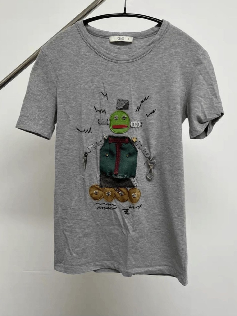 Prada vintage Gray Graphic Robot Tee with  Accents. Size small